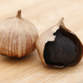 China Single Clove Black Garlic Made of Black Garlic